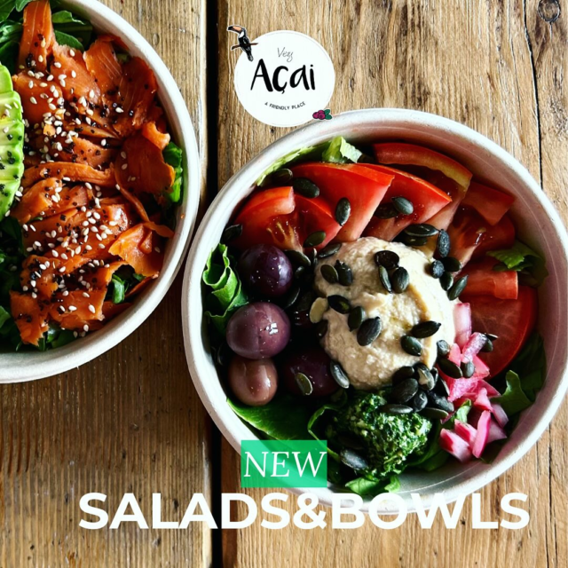🥗 Nuove Salad Bowl in Menu da Very Acai! 🥑✨

Colorate, fresche e ricche di bontà – le nostre bowl sono un’esplosione di sapori e benessere! Scopri le nuove combinazioni, con il gusto unico del riso Venere, ricco di antiossidanti e fibre, e le nostre opzioni 100% vegane, piene di ingredienti freschi e nutrienti! 🌱🍚

Scegli la tua base (Riso Venere o Lattuga) e goditi un mix perfetto di sapori: avocado cremoso, hummus fatto in casa, feta, olive Kalamata e tanto altro! 🍅🥬 Ogni bowl è pensata per nutrire corpo e anima, con tutto ciò di cui hai bisogno per affrontare la giornata con energia! 🌞💪

Siamo a Roma Prati, a 2 min da piazza Risorgimento. Passa a trovarci e scopri la tua preferita! 💚

🇬🇧🇬🇧🇬🇧

🥗 New Bowls on the Menu at Very Acai! 🥑✨

Colorful, fresh, and packed with goodness – our bowls are an explosion of flavor and wellness! Try our new combinations with the unique taste of Venere rice, rich in antioxidants and fiber, and our 100% vegan options filled with fresh, nourishing ingredients! 🌱🍚

Choose your base (Venere Rice or Lettuce) and enjoy a perfect mix of flavors: creamy avocado, homemade hummus, feta, Kalamata olives, and more! 🍅🥬 Each bowl is crafted to nourish your body and soul, giving you everything you need to power through the day with energy! 🌞💪

Stop by and find your favorite! 💚 #VeryAcai #HealthyEats #EatTheRainbow #FreshBowl #Superfoods #romaprati #veganvibes